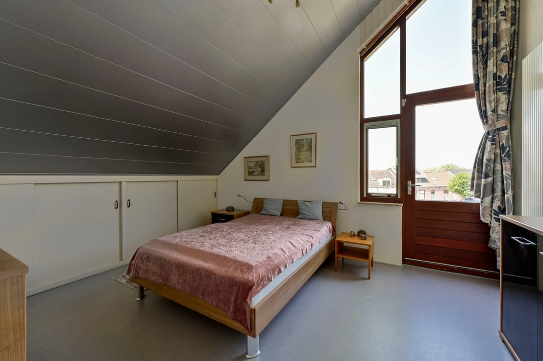 Foto 22 van Zuideinde 64