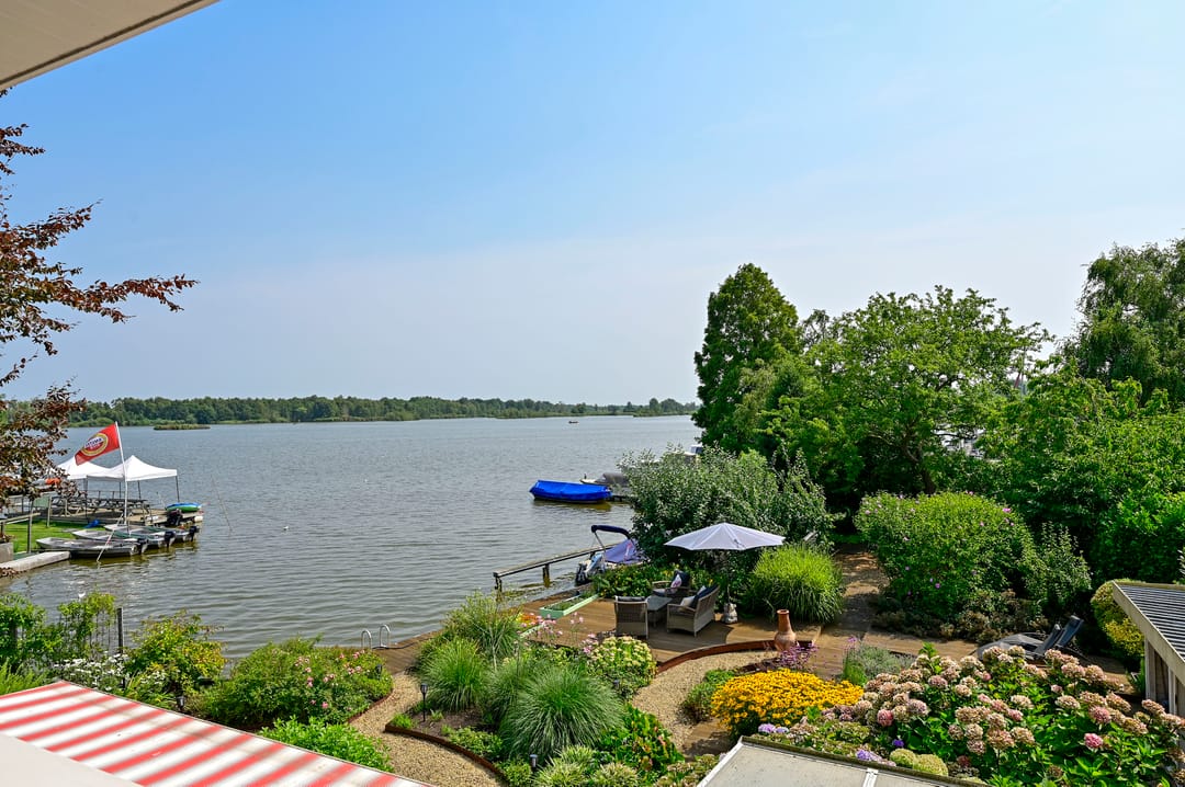 Foto 28 van Zuideinde 64