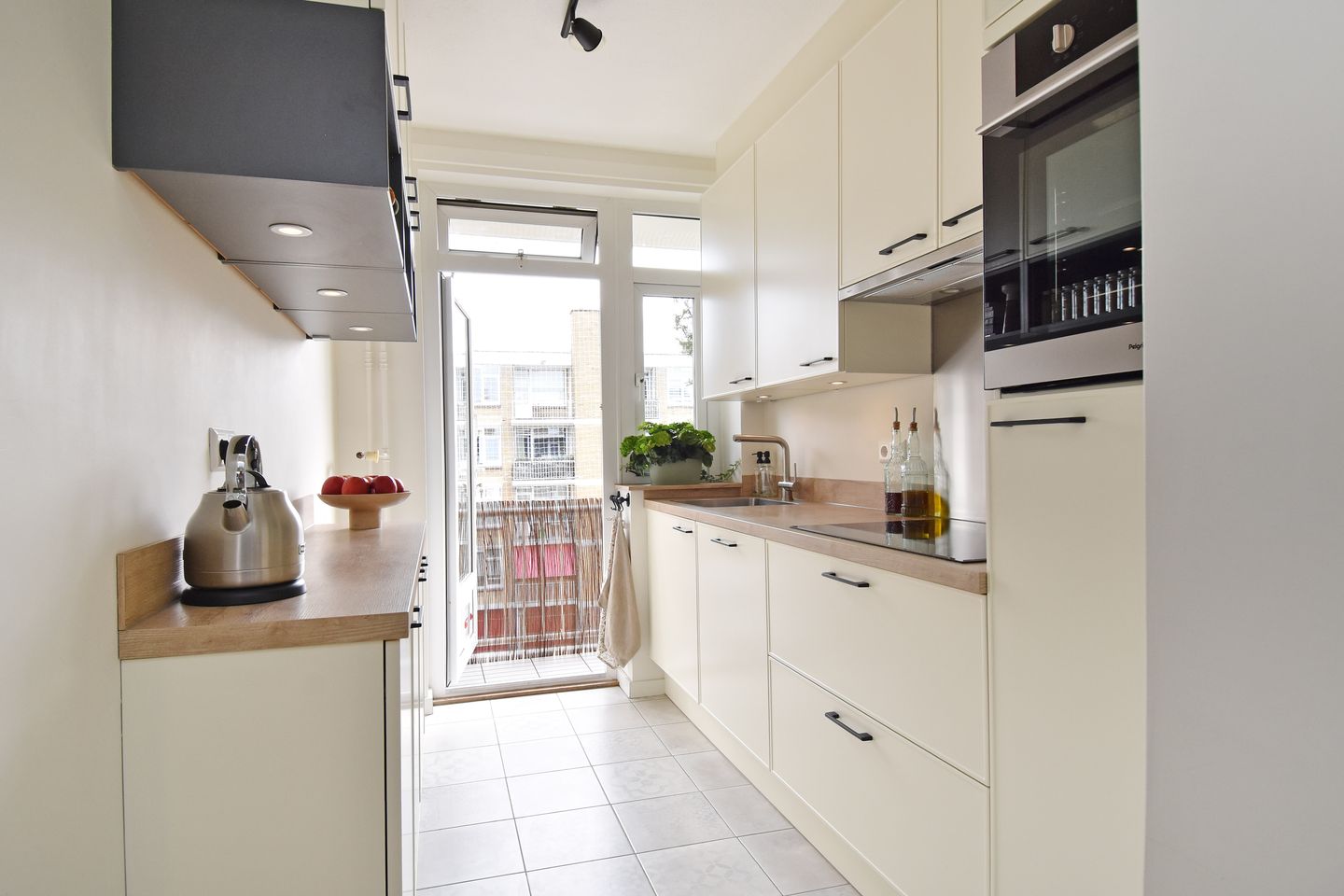 Foto 20 van Julius Röntgenstraat 52