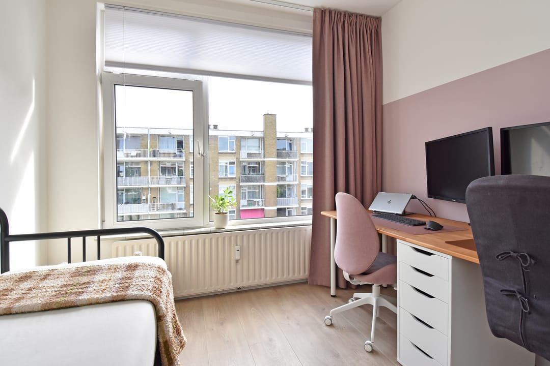 Foto 31 van Julius Röntgenstraat 52