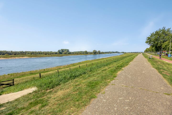 Foto 24 van 2e Weerdsweg 1