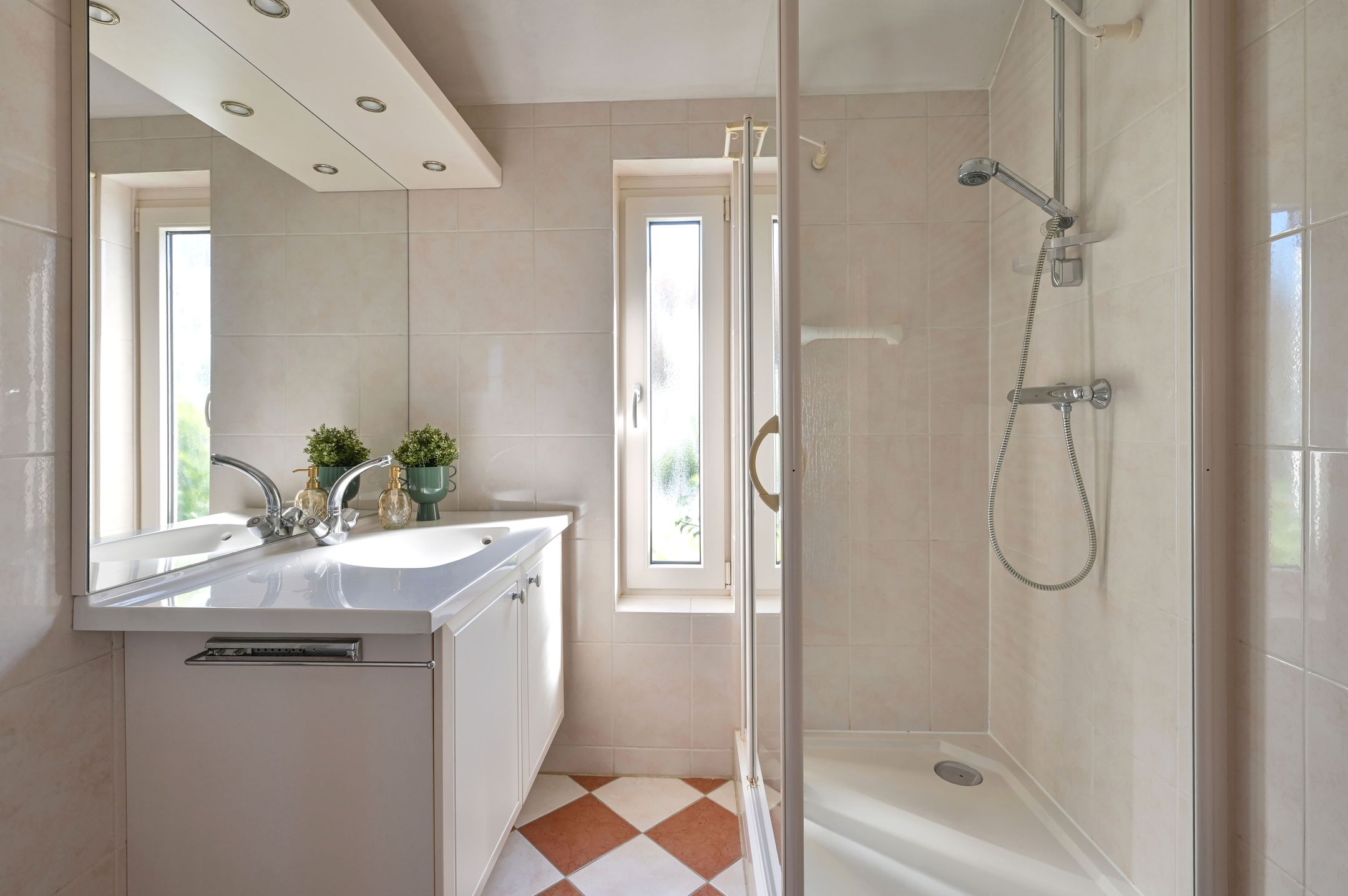 Photo 12 of dr. Abraham Kuyperlaan 54