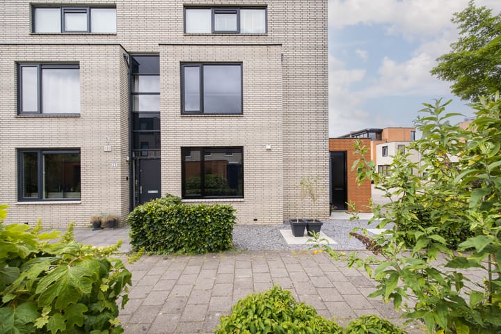 Foto 5 van Johannes Vermeerhage 24