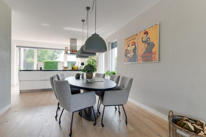 Foto 15 van Oosteinderweg 62