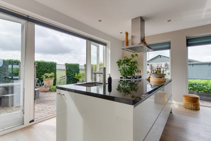 Foto 17 van Oosteinderweg 62