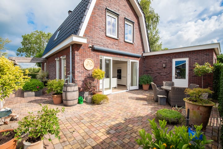 Foto 42 van Oosteinderweg 62