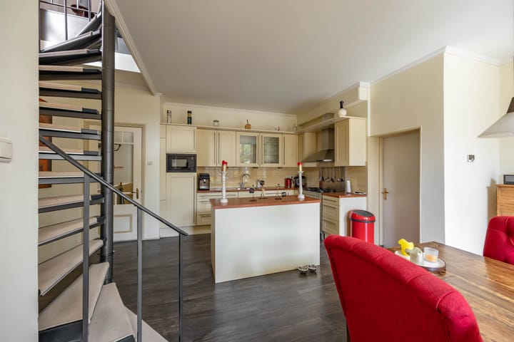 Foto 3 van Tweede Willemstraat 9