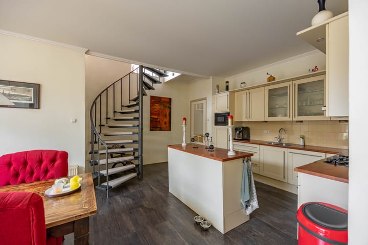 Foto 6 van Tweede Willemstraat 9