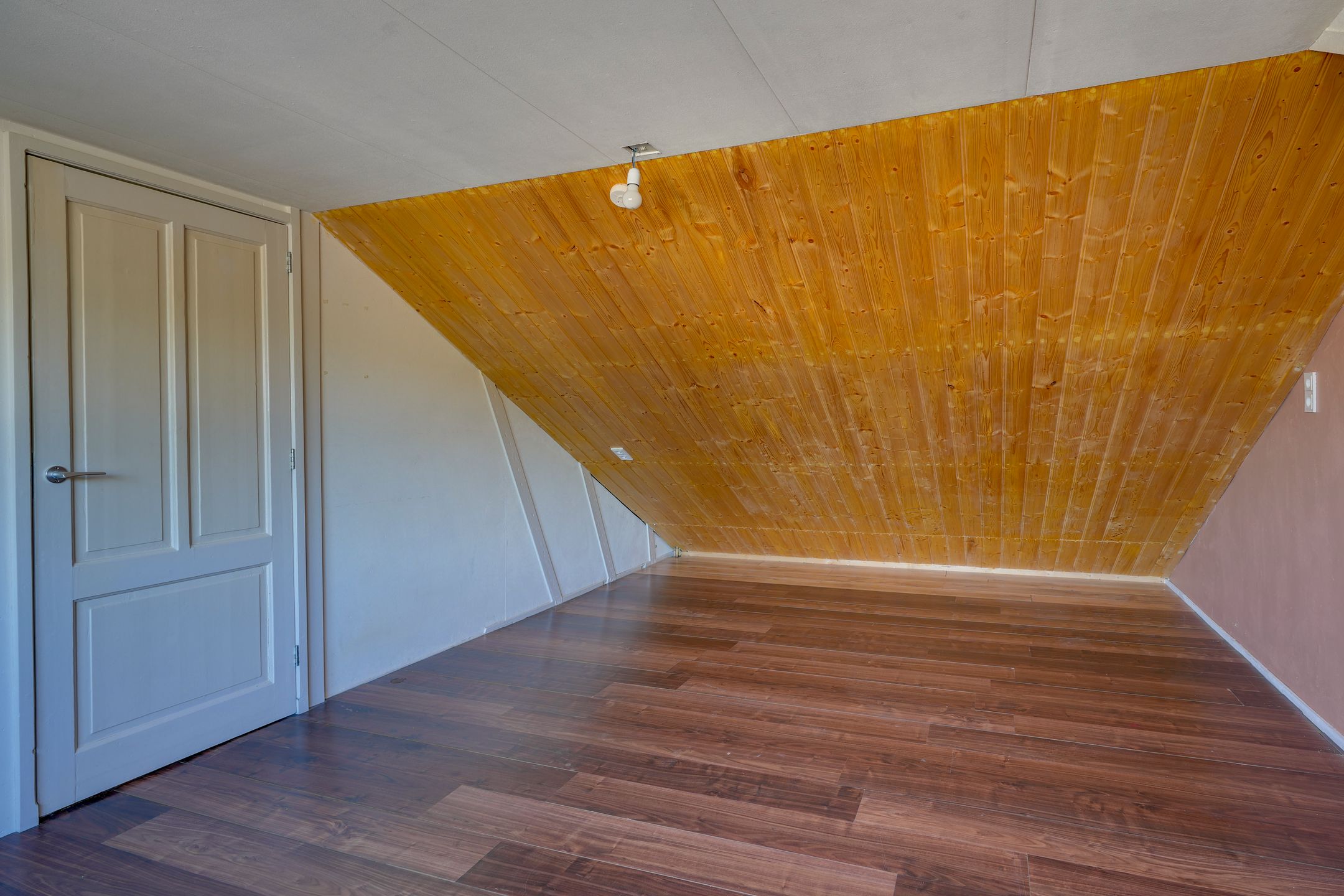 Photo 39 of Handvormstraat 3