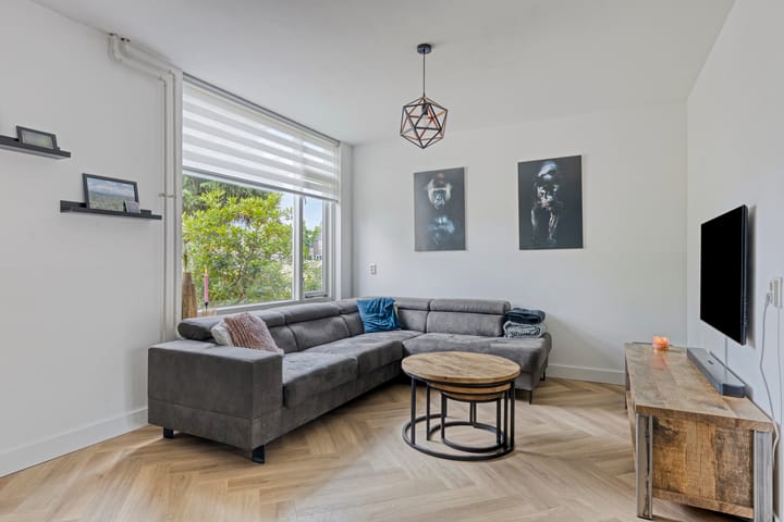 Foto 4 van Genhoes 10