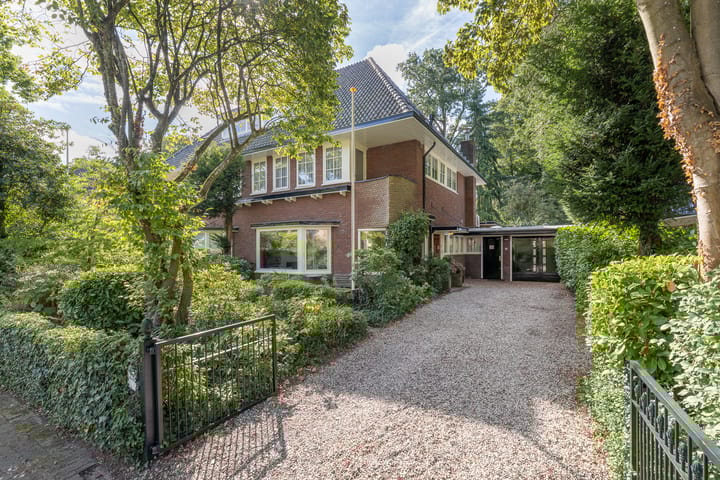 Foto 1 van Burgemeester Gülcherlaan 11