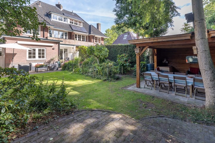 Foto 40 van Burgemeester Gülcherlaan 11