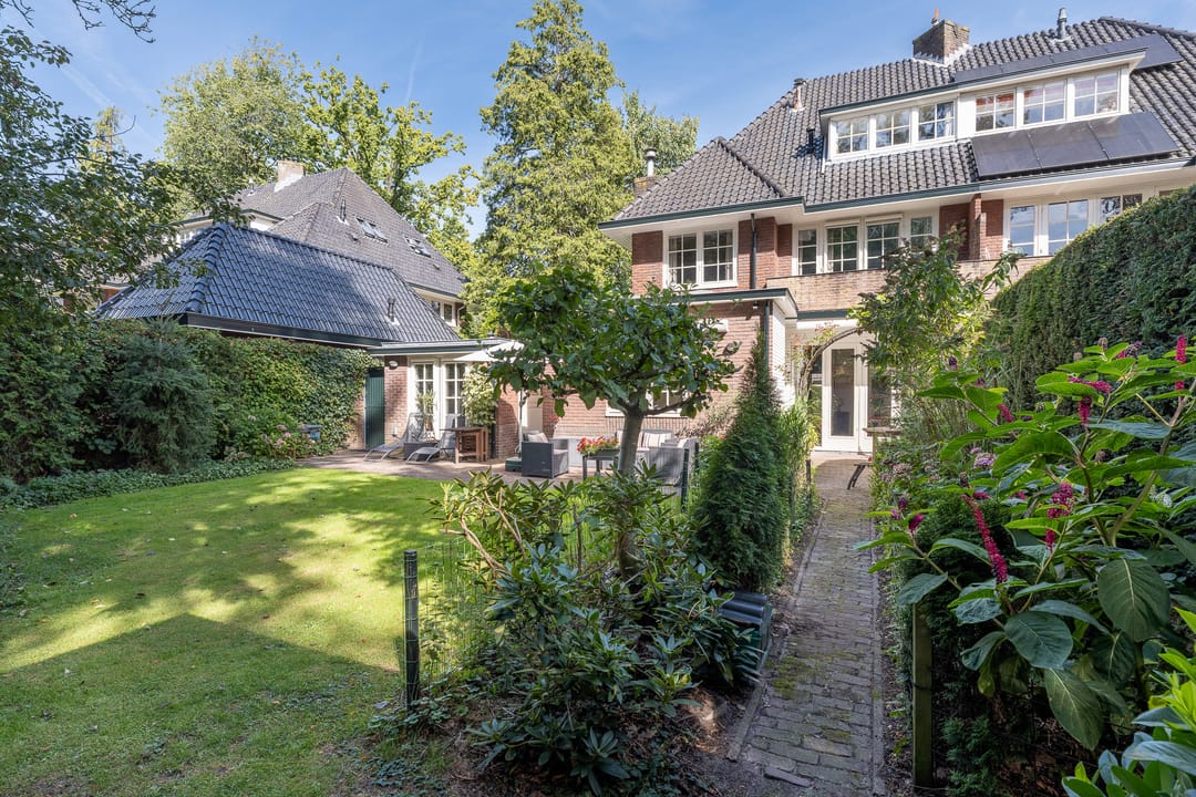 Foto 41 van Burgemeester Gülcherlaan 11