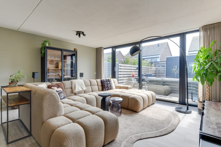 Photo 2 of Koningshof 18