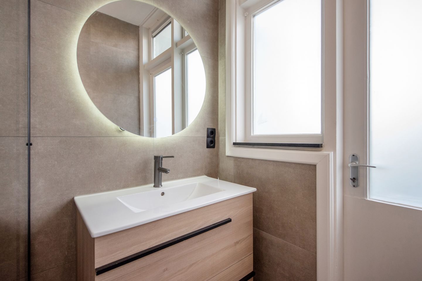 Foto 25 van Juliana van Stolberglaan 244