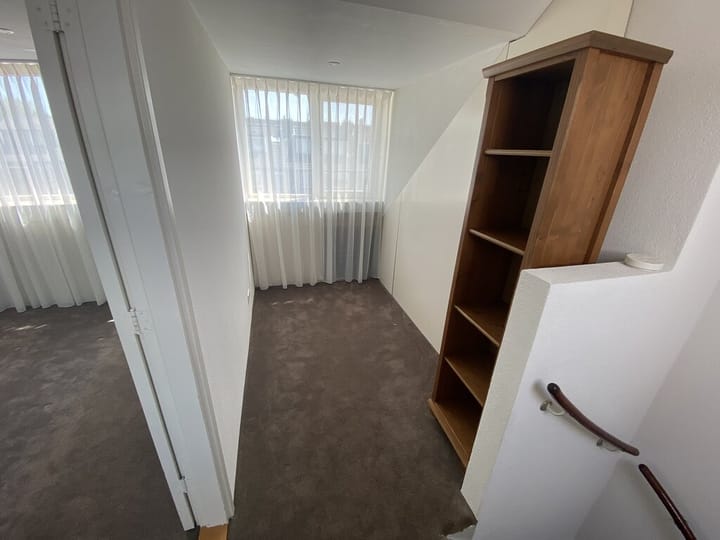 Photo 20 of van Halllaan 13