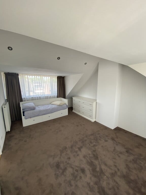 Photo 22 of van Halllaan 13