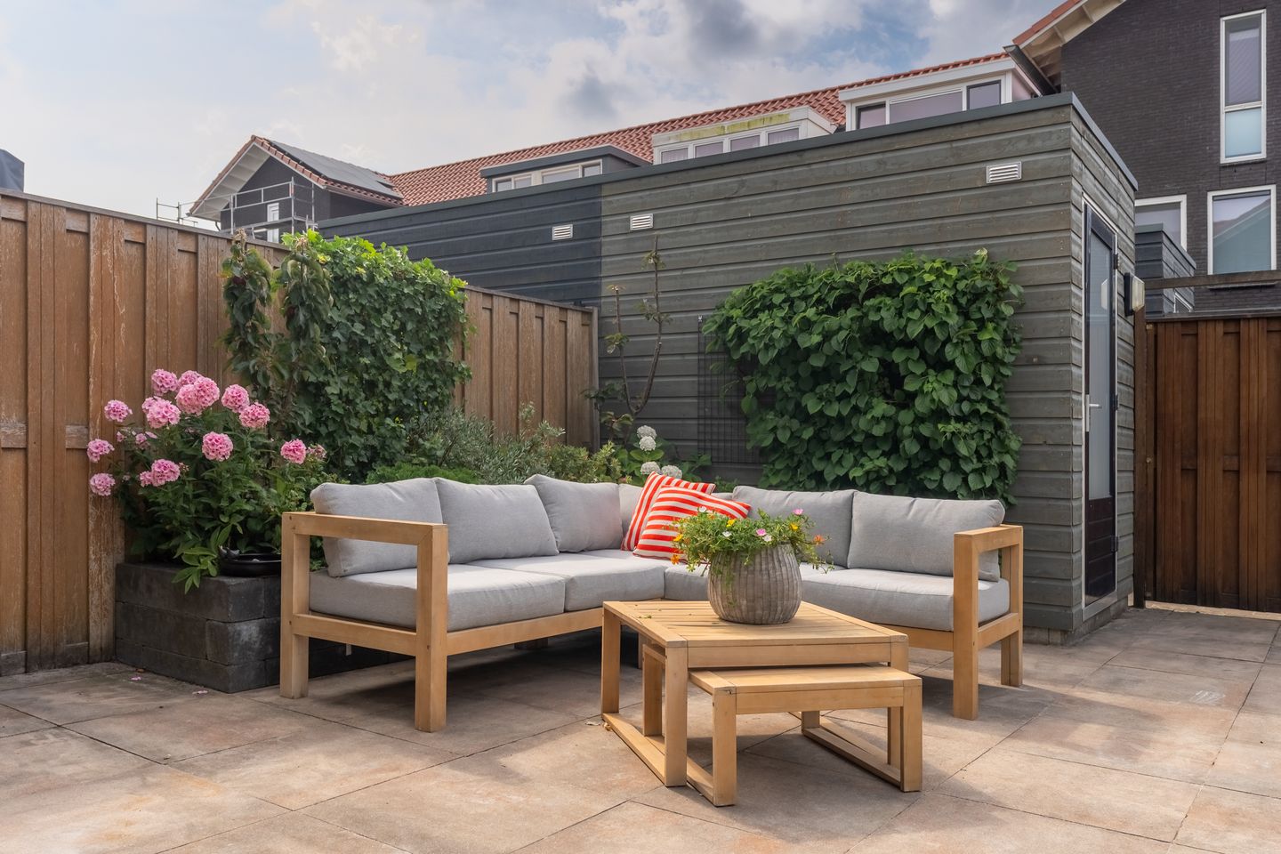 Foto 14 van Viswater 74