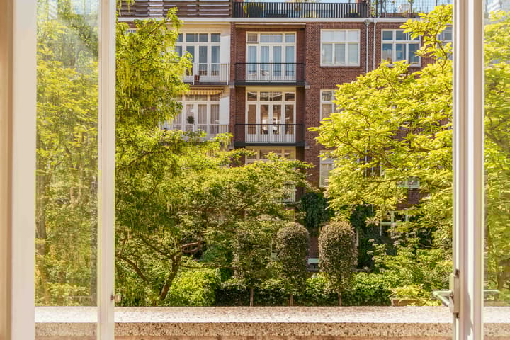 Foto 26 van Minervalaan 14-H