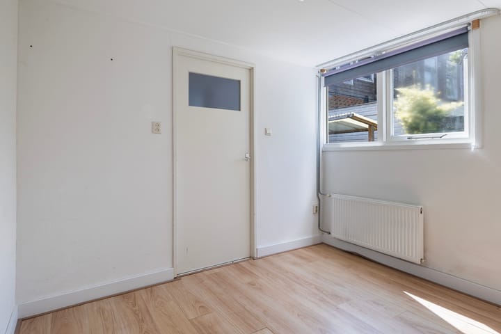 Foto 20 van 2e Cambuurdwarsstraat 51