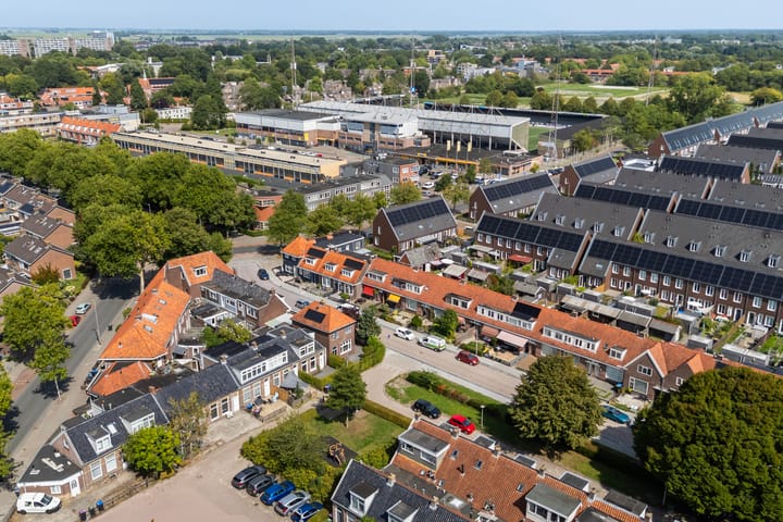 Foto 44 van 2e Cambuurdwarsstraat 51