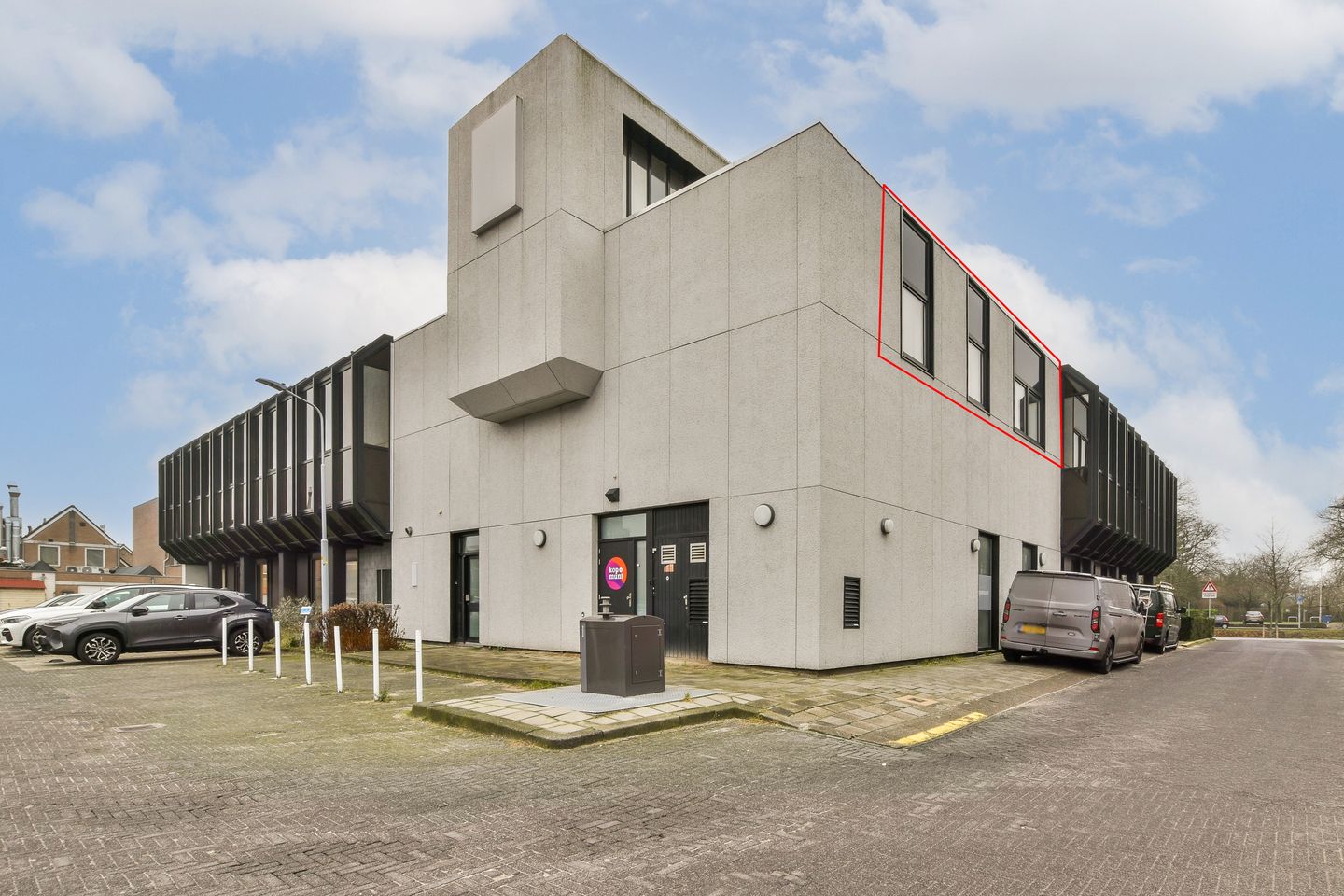 Foto 10 van Hoofdweg 706-H