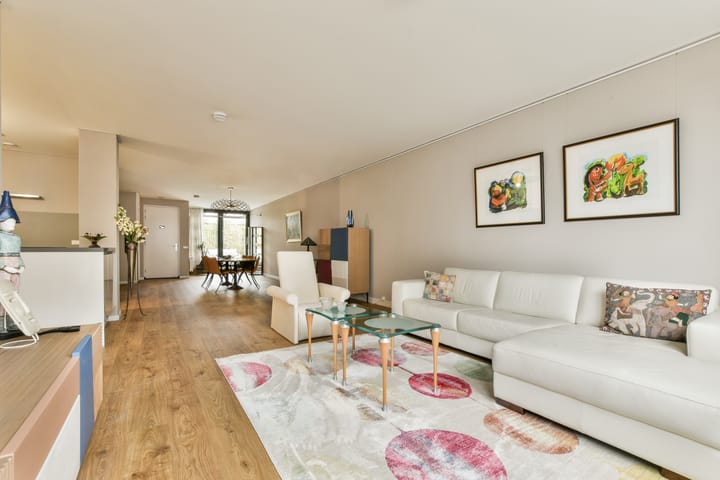 Foto 3 van Hoofdweg 706-H