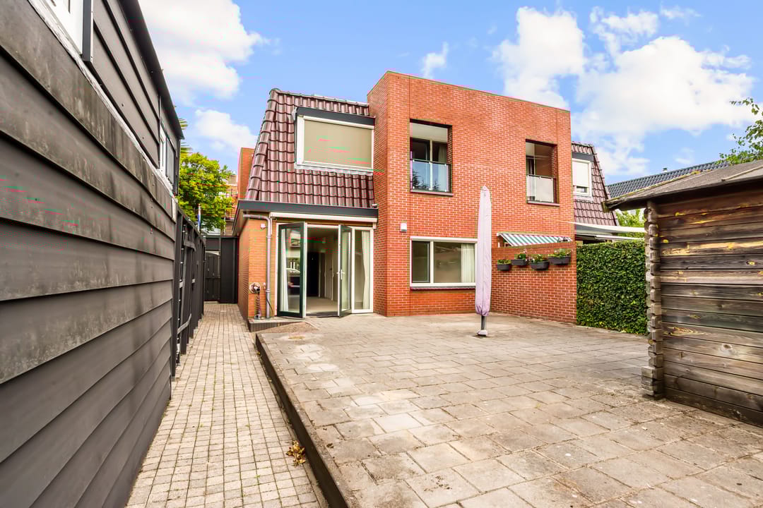 Foto 2 van Overbildtweg 25