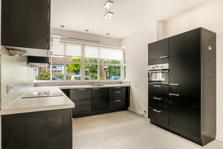 Photo 10 of Overbildtweg 25