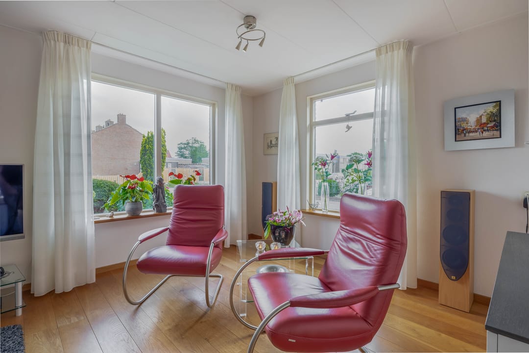 Foto 13 van Uitgang 8-B