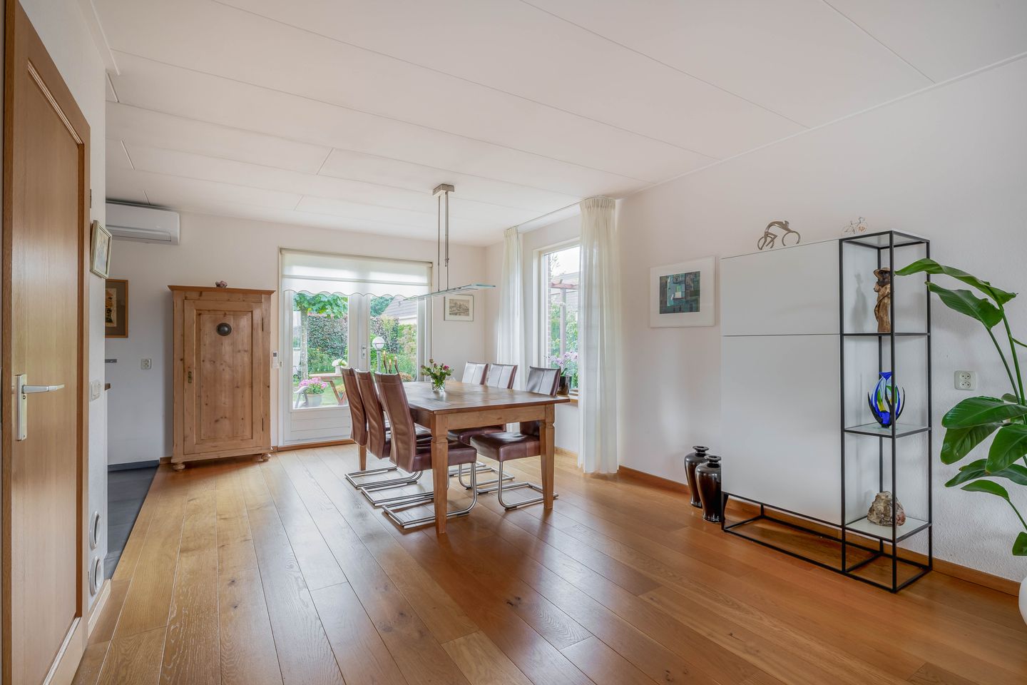 Foto 14 van Uitgang 8-B