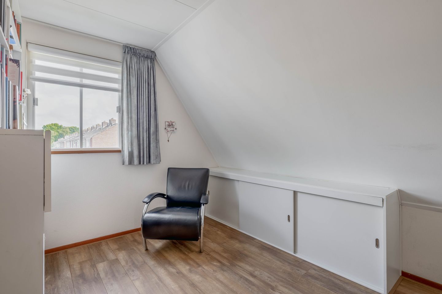 Foto 25 van Uitgang 8-B