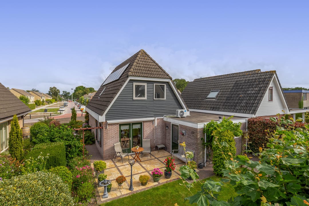 Foto 32 van Uitgang 8-B