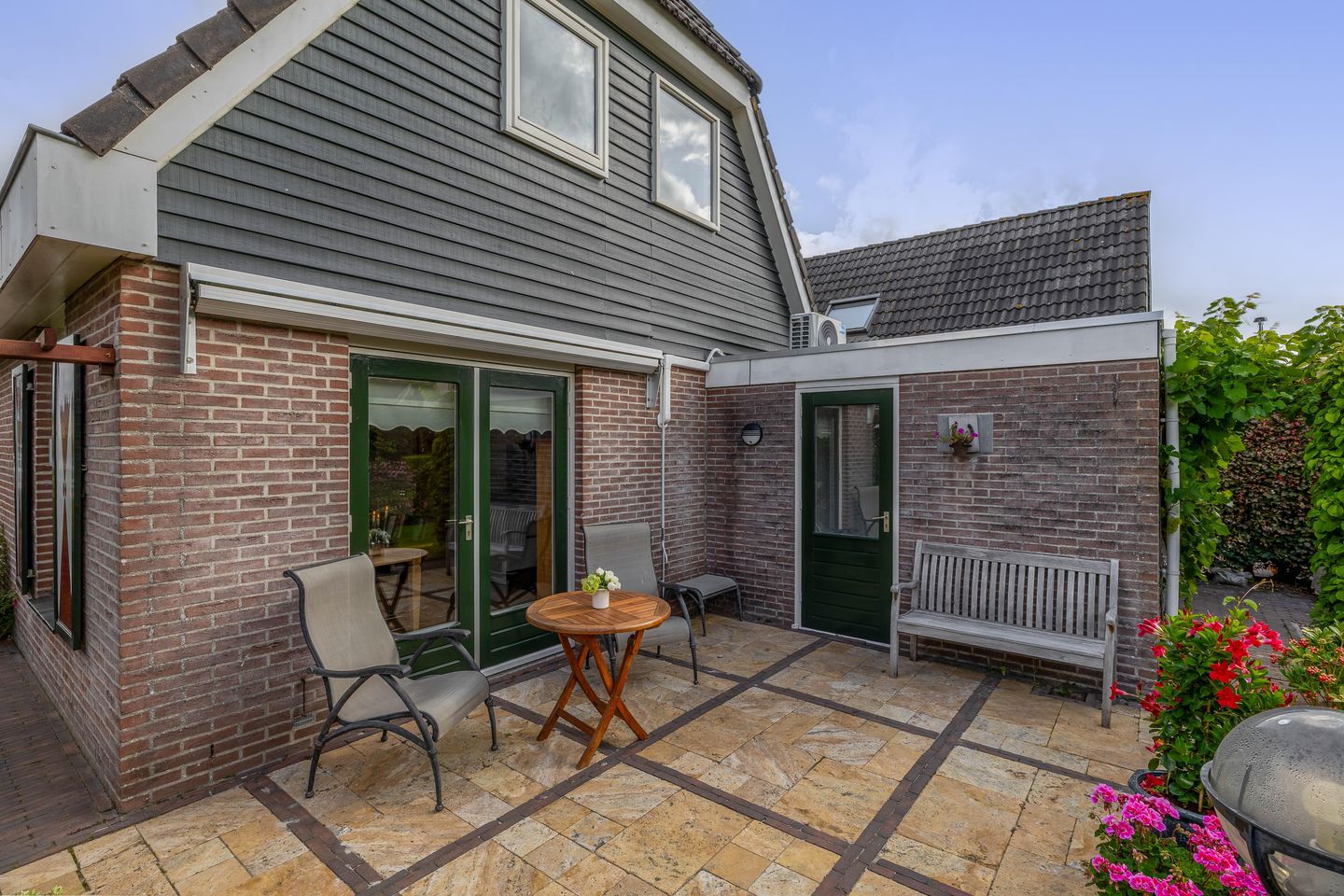 Foto 34 van Uitgang 8-B