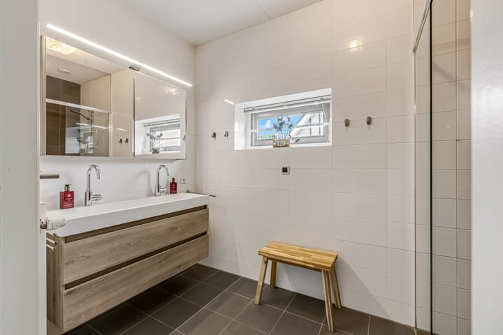 Foto 36 van Henk Wildenburglaan 19