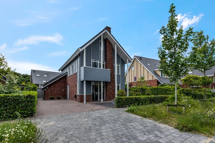 Foto 68 van Henk Wildenburglaan 19