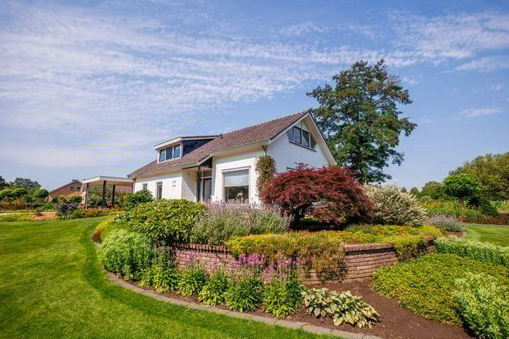 Photo 22 of Berendschotstraat 2