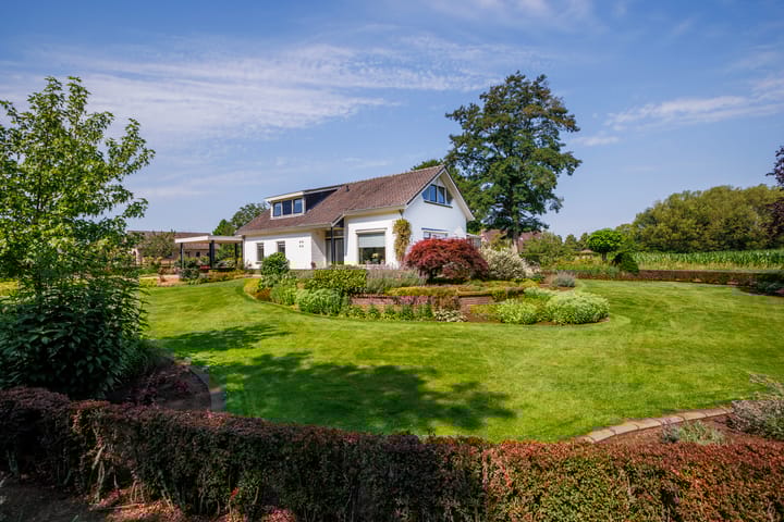 Photo 23 of Berendschotstraat 2