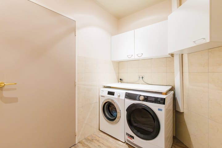 Photo 34 of Berendschotstraat 2