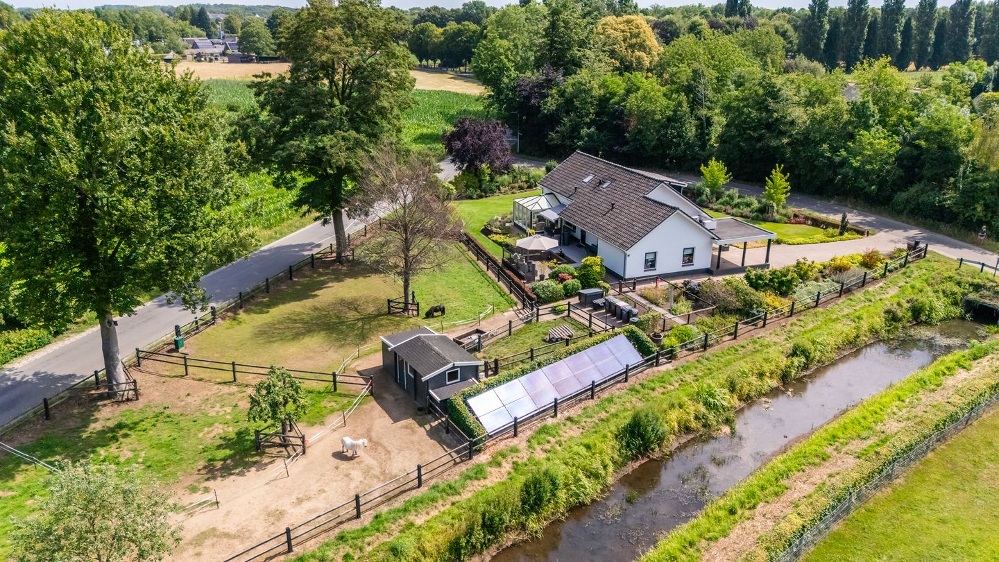 Foto 55 van Berendschotstraat 2