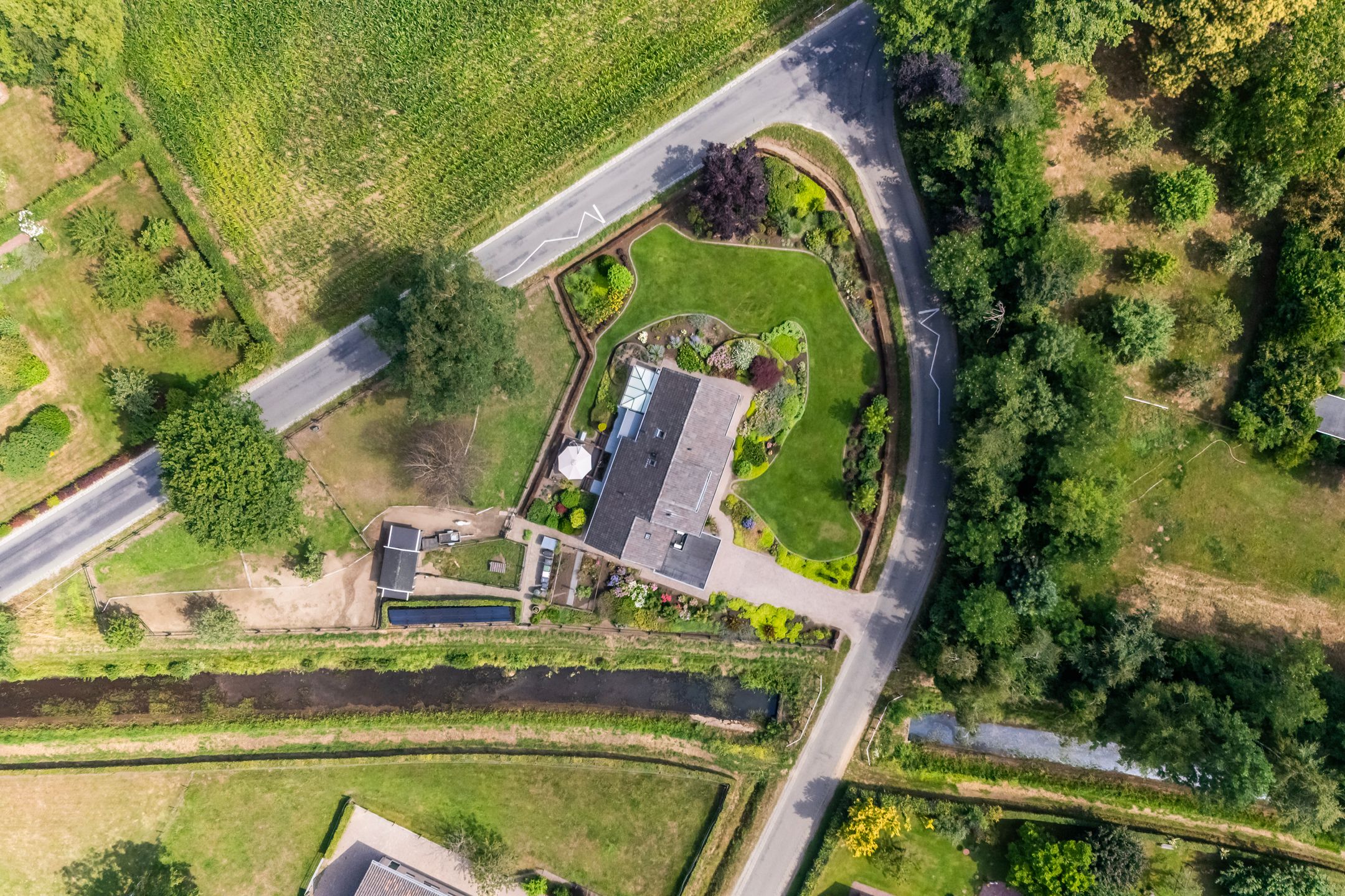 Foto 57 van Berendschotstraat 2