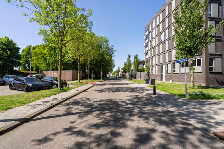 Foto 33 van Ceres 12