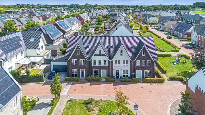 Foto 2 van Beukeboomstraat 3