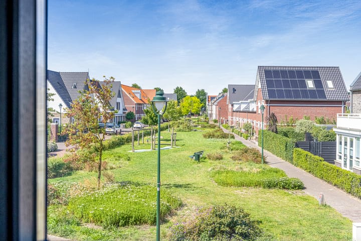 Foto 28 van Beukeboomstraat 3