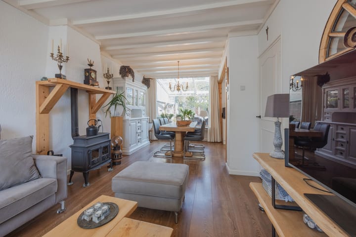 Photo 12 of van Galenstraat 25