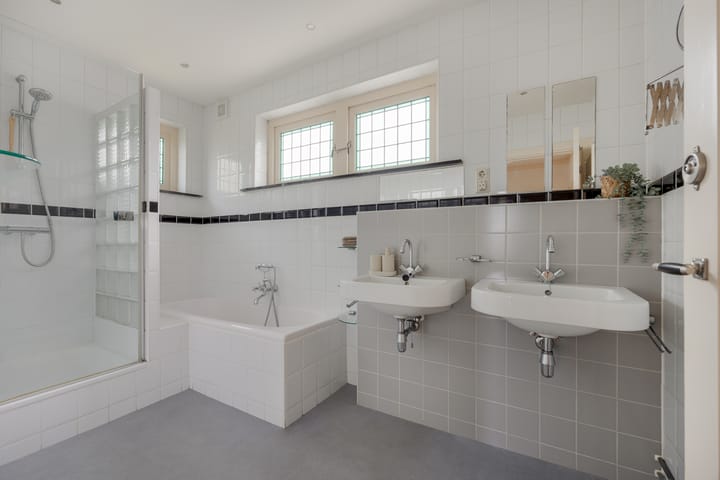 Foto 20 van Waldeck Pyrmontlaan 1