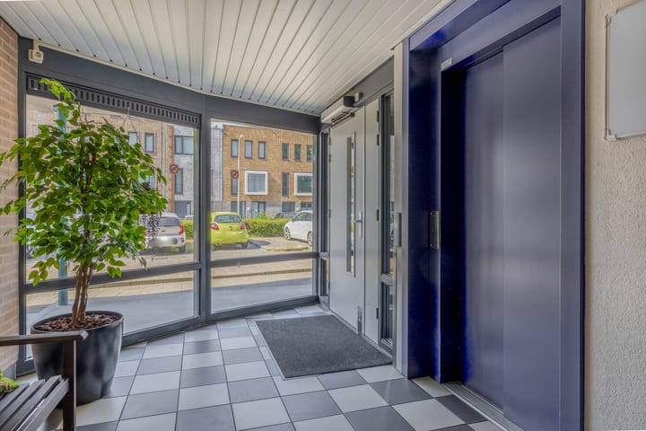 Foto 11 van Fluiterlaan 210