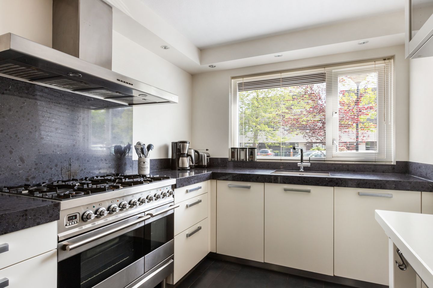 Photo 10 of Schillingdreef 13