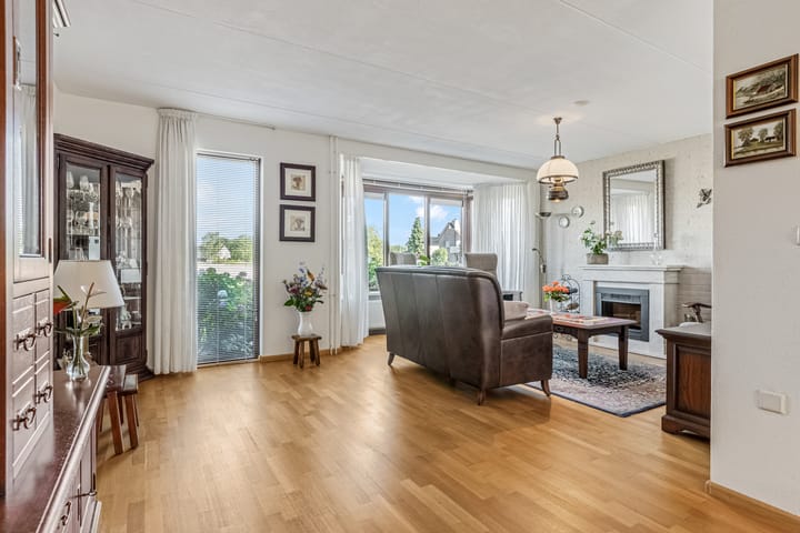 Photo 12 of Lage Zandsestraat 8