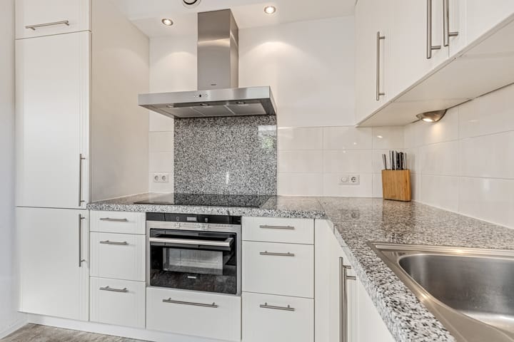 Photo 21 of Lage Zandsestraat 8